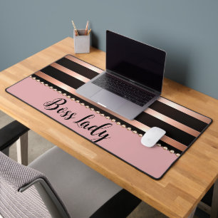 Slank roze staffelaar bureaumat