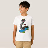 Slanke als Skater met Skateboard T-shirt (Voorkant volledig)