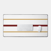 Slanke diep rood bruin racestrepen op wit bureaumat (Keyboard & Muis)