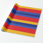 Slanke, stijlvolle rood blauwe gele en zilveren st cadeaupapier (Uitgerold)