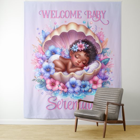 Slapen Baby Girl in Seashell Bloemenpastel Wandkleed (In situ)