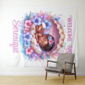 Slapen Baby Girl in Seashell Bloemenpastel Wandkleed (In Situ (horizontaal))