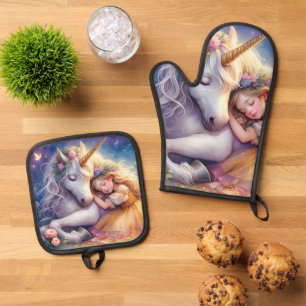Slapend Meisje Eenhoorn Droomlandschap Ovenwant & Pannenlap Set