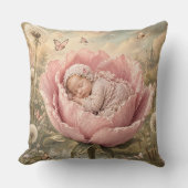 Slapende baby in roze bloem kussen (Voorkant)