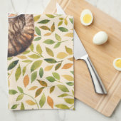 Slapende kat, florale achtergrond theedoek (Quarter Fold)