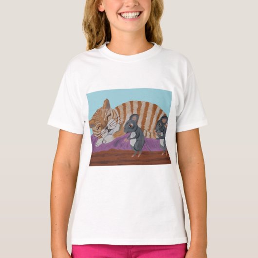 Slapende kat met stiekeme muizen  t-shirt (Voorkant)