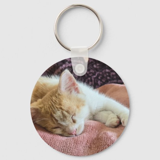 Slapende oranje katje sleutelhanger (Voorkant)