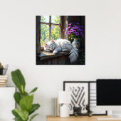 Slapende witte kat en paarse bloemen  poster (Thuiskantoor)