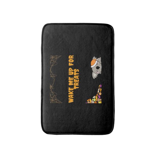 Slaperig dier klaar voor Halloween traktaties! Cla Badmat (Voorkant Verticaal)