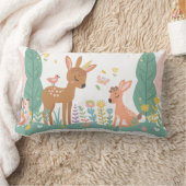 Slaperige fawns met bloemen kussen (Deken)