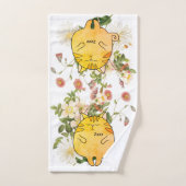 Slaperige kaneelkleurige kat bad handdoek (Handdoek)