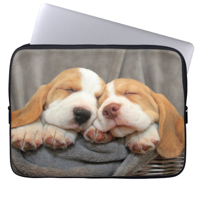 Slaperige Puppies Laptop Sleeve (Voorkant)