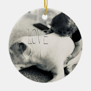 Slaperige puppy pitbull en baby knuffels keramisch ornament