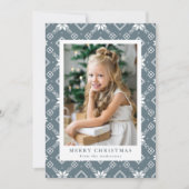 Slate Blue Nordic Snowflake Patroon Foto Feestdagenkaart (Voorkant)