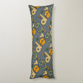 Slate Grey Dog Cartoon Pattern Lichaamskussen (Achterkant (Verticaal))