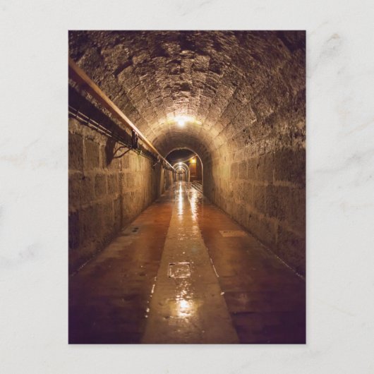 Slecht verlichte zoutmijn tunnel briefkaart (Voorkant)