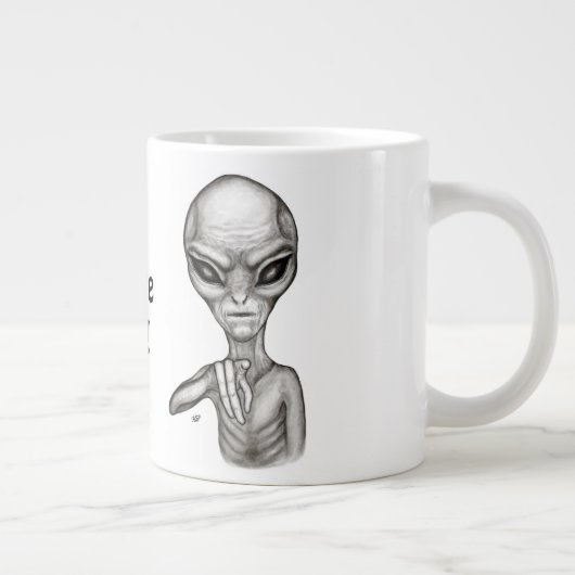 Slechte Alien, jij bent de volgende! Grote Koffiekop (Rechts)
