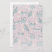 Slechte Grijze Tabby Katten Knocking Stuff Over Briefpapier (Voorkant / Achterkant)