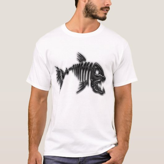 Slechte houding van de tribale vis in het shirt (Voorkant)