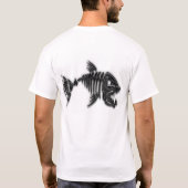 Slechte houding van de tribale vis in het shirt (Achterkant)