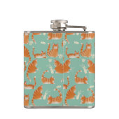 Slechte Oranje Tabby Cats kloppen spul over patroo Heupfles (Achterkant)