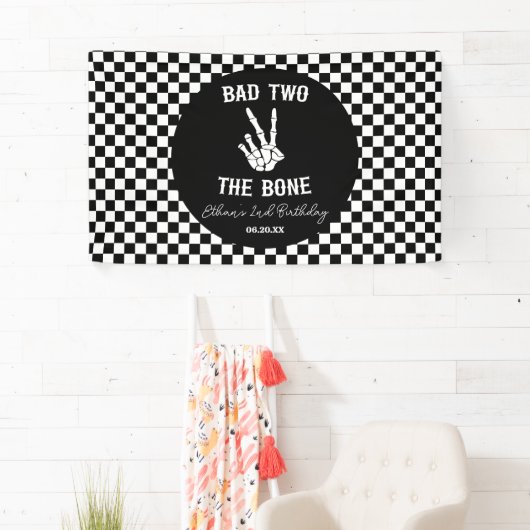 Slechte twee het botskelet 2e verjaardagsfeestje spandoek (Insitu)