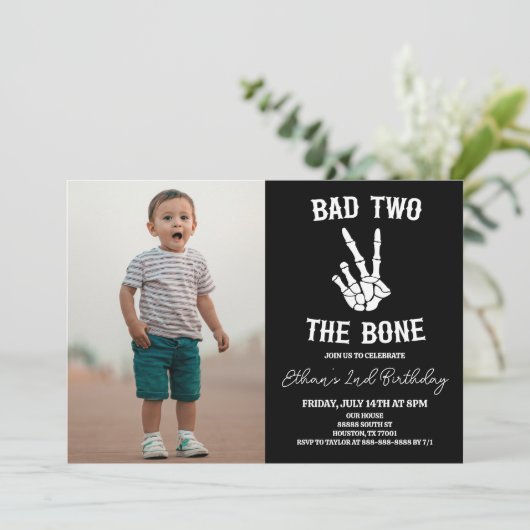 Slechte twee het botskelet foto 2e verjaardagsfees kaart (Staand voorkant)