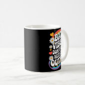 Slechte vibes gaan niet met mijn outfit Retro Groo Koffiemok (Voorkant rechts)