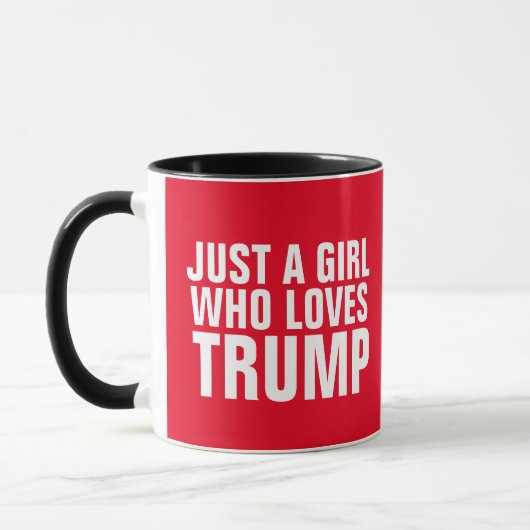 SLECHTS EEN MEISJE DIE VAN TRUMP COFFEE MOK HOUDT (Links)
