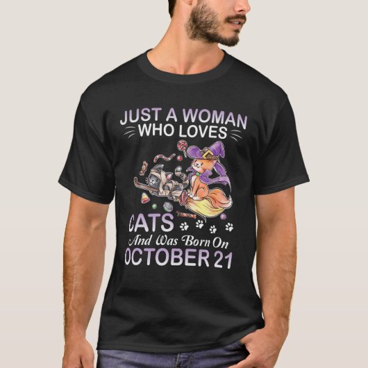 Slechts een vrouw houdt van katten en werd geboren t-shirt (Voorkant)