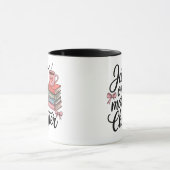 Slechts Nog Eén Hoofdstuk – Cozy Bookworm Design Mok (Midden)