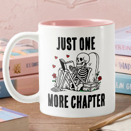 Slechts Nog Één Hoofdstuk Grappig Lezend Skelet Tweekleurige Koffiemok