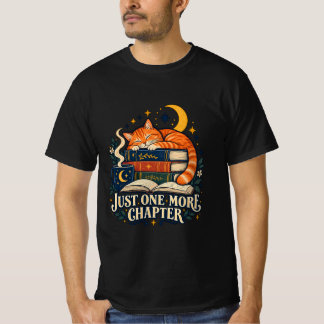 Slechts Nog Eén Hoofdstuk Slaapkat op Boeken T-shi T-shirt