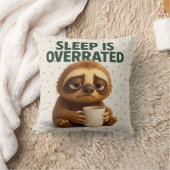 Sleep Is Overrated Sloth – Funny Gift New Parents Kussen (Deken)
