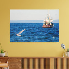 Sleepboot en vogel op Mutiny Bay #2 Canvas Afdruk