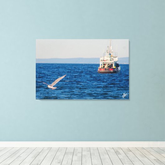 Sleepboot en vogel op Mutiny Bay #2 Canvas Afdruk (Insitu (Houten vloer))