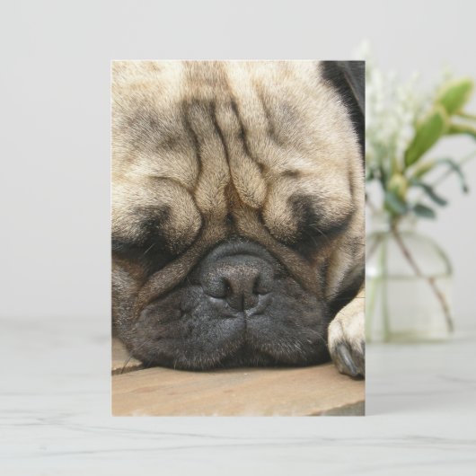 Sleeping Pug-uitnodiging Kaart (Staand voorkant)