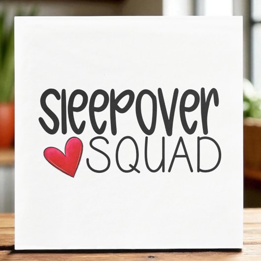 Sleepover Squad Heart Party Servet