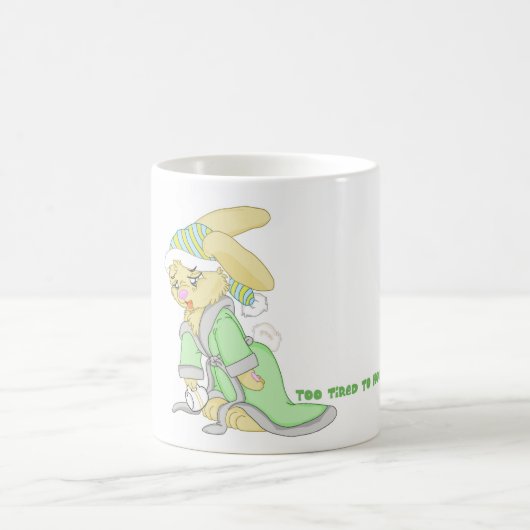 Sleepy Bunny-Mok: "Te moe om oren op te houden" Koffiemok (Center)