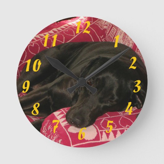 Sleepy Dog Clock Ronde Klok (Voorkant)