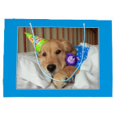 Sleepy Golden Retriever in Pajamas Birthday Groot Cadeauzakje (Achterkant)