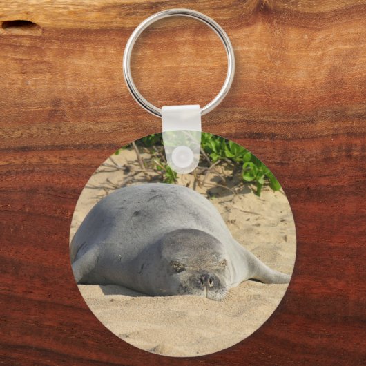 Sleepy Hawaiian Monk Seal Sleutelhanger (Voorkant)