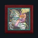SLEEPY HOLLOW CIRCUS, CLOWN, ZEBRA TILE GIFT BOX CADEAUDOOSJE<br><div class="desc">KOM NAAR HET SLEEPY HOLLOW CIRCUS ALS U DARE. HOOFDHORSEMAN GESLOTEN OP GEÏNCHANTEERDE ZEBRA CERAMISCHE TEGEL GIFT BOX Mahogany *Aanpassen ... . Zoek overeenkomende items in het Susan Brack-ontwerp</div>