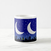 Sleepy moon over mok in de stad (Center)
