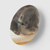 Sleepy Otter Ronde Klok (Hoek)