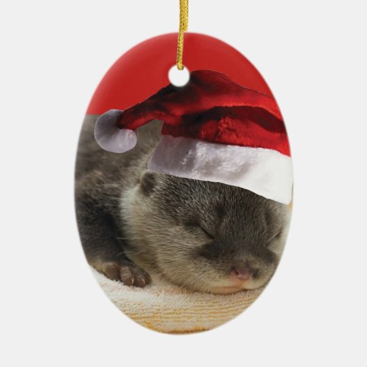 Sleepy Otter Santa Claus Keramisch Ornament (Voorkant)