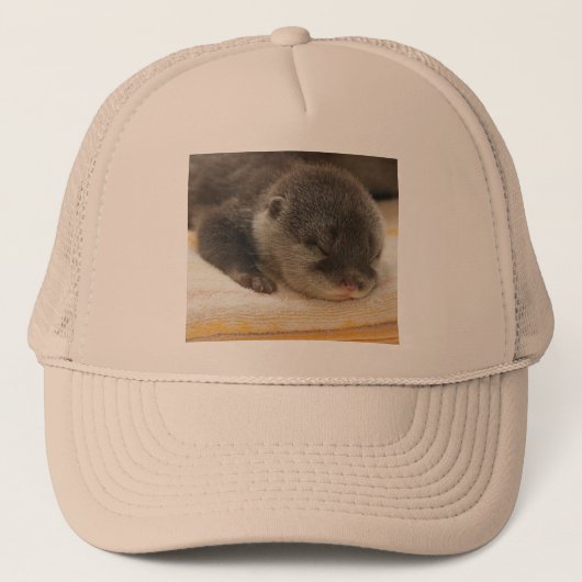 Sleepy Otter Trucker Pet (Voorkant)