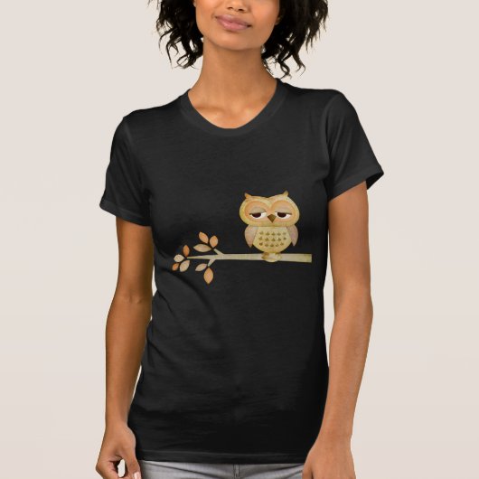 Sleepy Owl in de boom T-shirt (Voorkant)