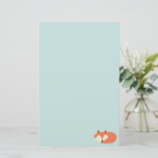 Sleepy Red Fox Briefpapier (Staand voorkant)