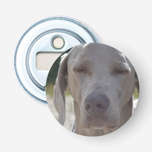 Sleepy Weimaraner Button Flesopener (Voorkant)